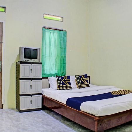 Spot On 93089 Homestay Kamar Hijau Syariah Бандар Лампунг Екстериор снимка