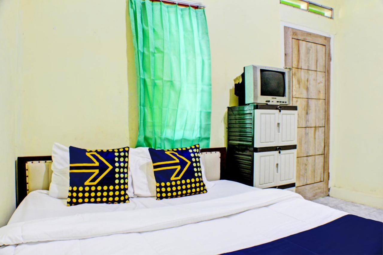 Spot On 93089 Homestay Kamar Hijau Syariah Бандар Лампунг Екстериор снимка