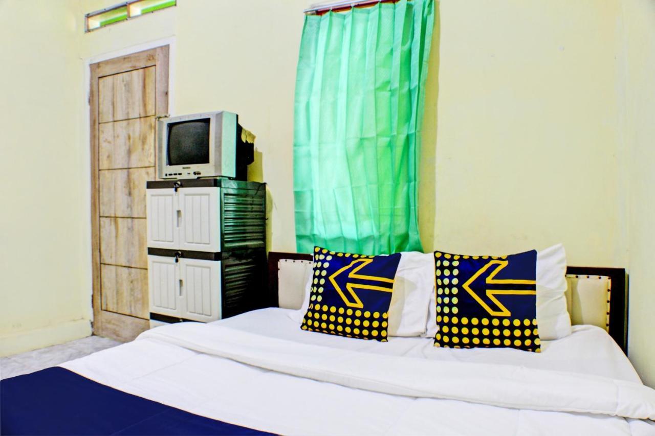 Spot On 93089 Homestay Kamar Hijau Syariah Бандар Лампунг Екстериор снимка