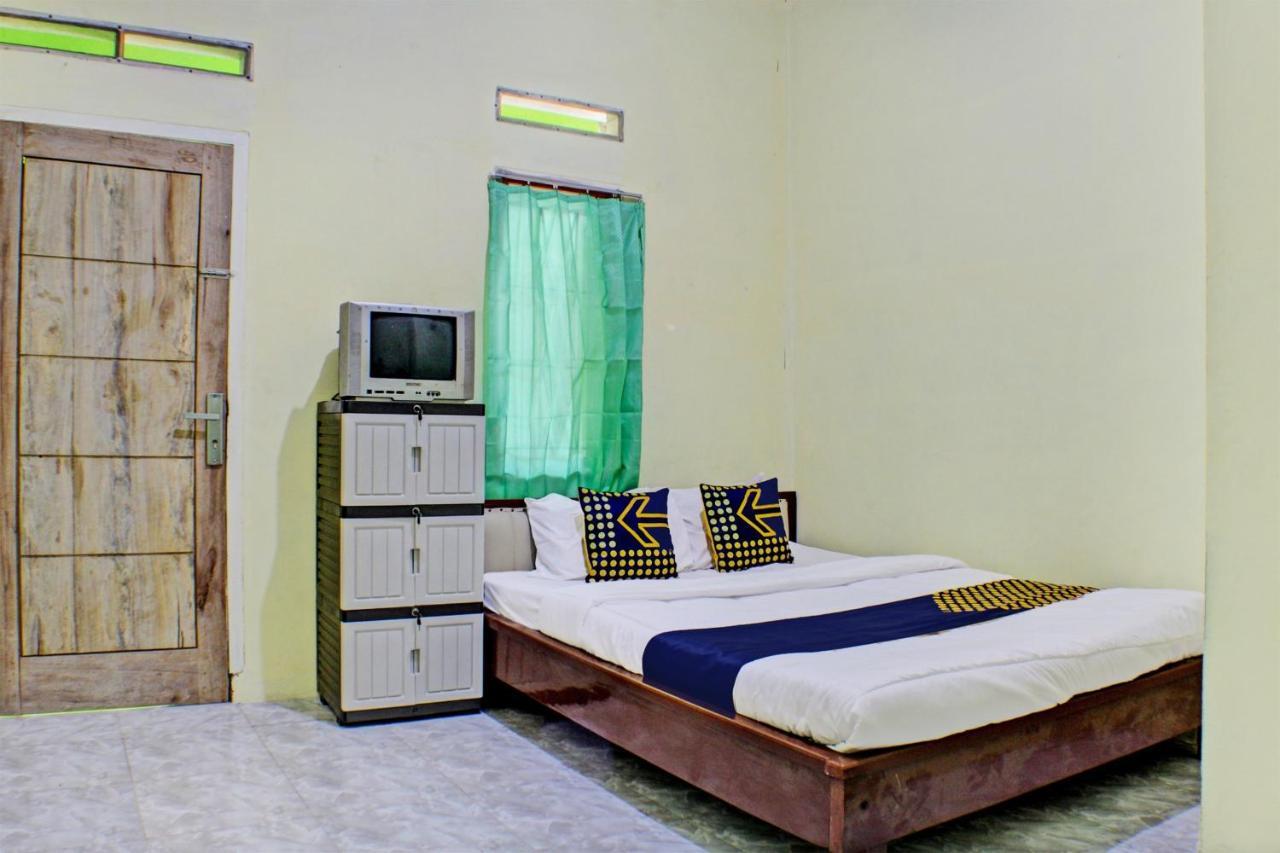 Spot On 93089 Homestay Kamar Hijau Syariah Бандар Лампунг Екстериор снимка
